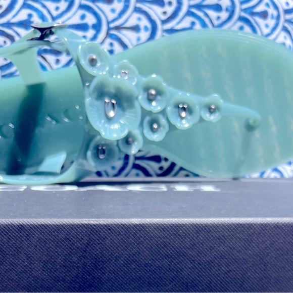 Calling All Mermaids! COACH (NIB, Size 8) Flowery Marine Blue Sandals - Picture 3 of 6